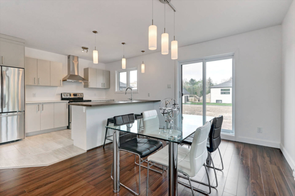 Salle à manger SM-010