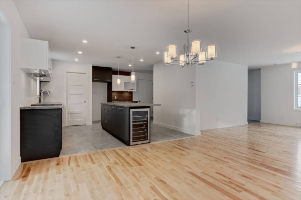 Cuisine avec cellier