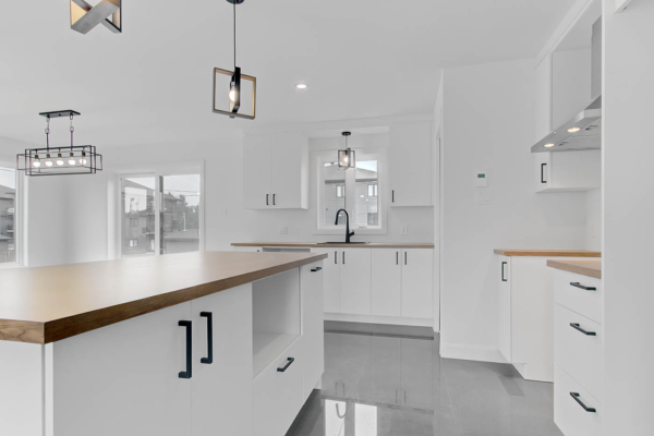 Cuisine en L - Comptoir de bois